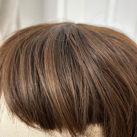 Long Curly Wig w Bangs - Picture 3 of 9